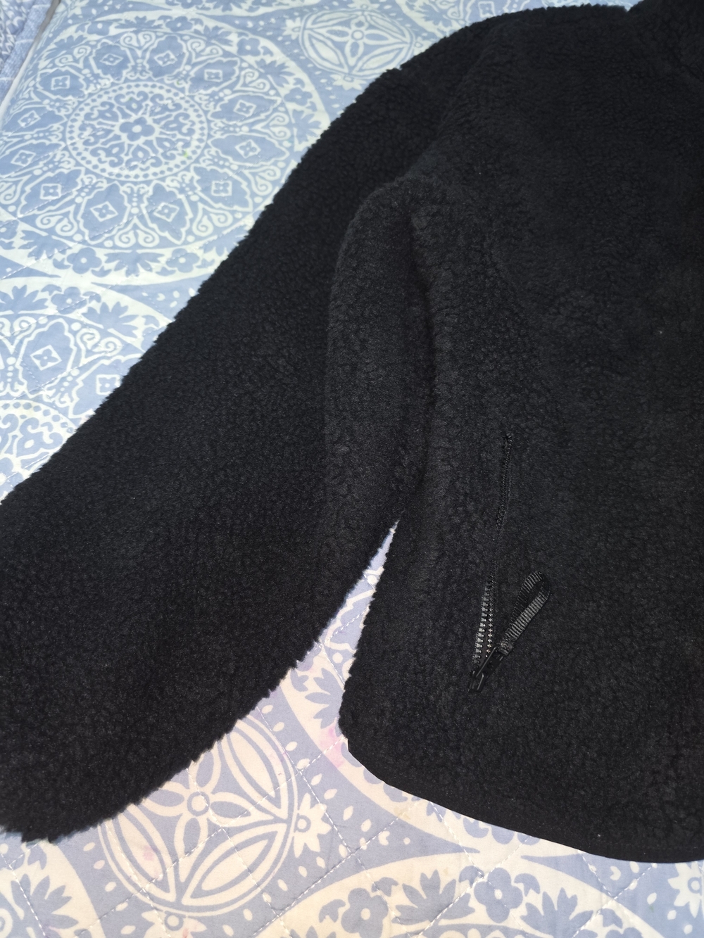 Fabletics Black Sherpa Teddy Jacket - Picture 4 of 9